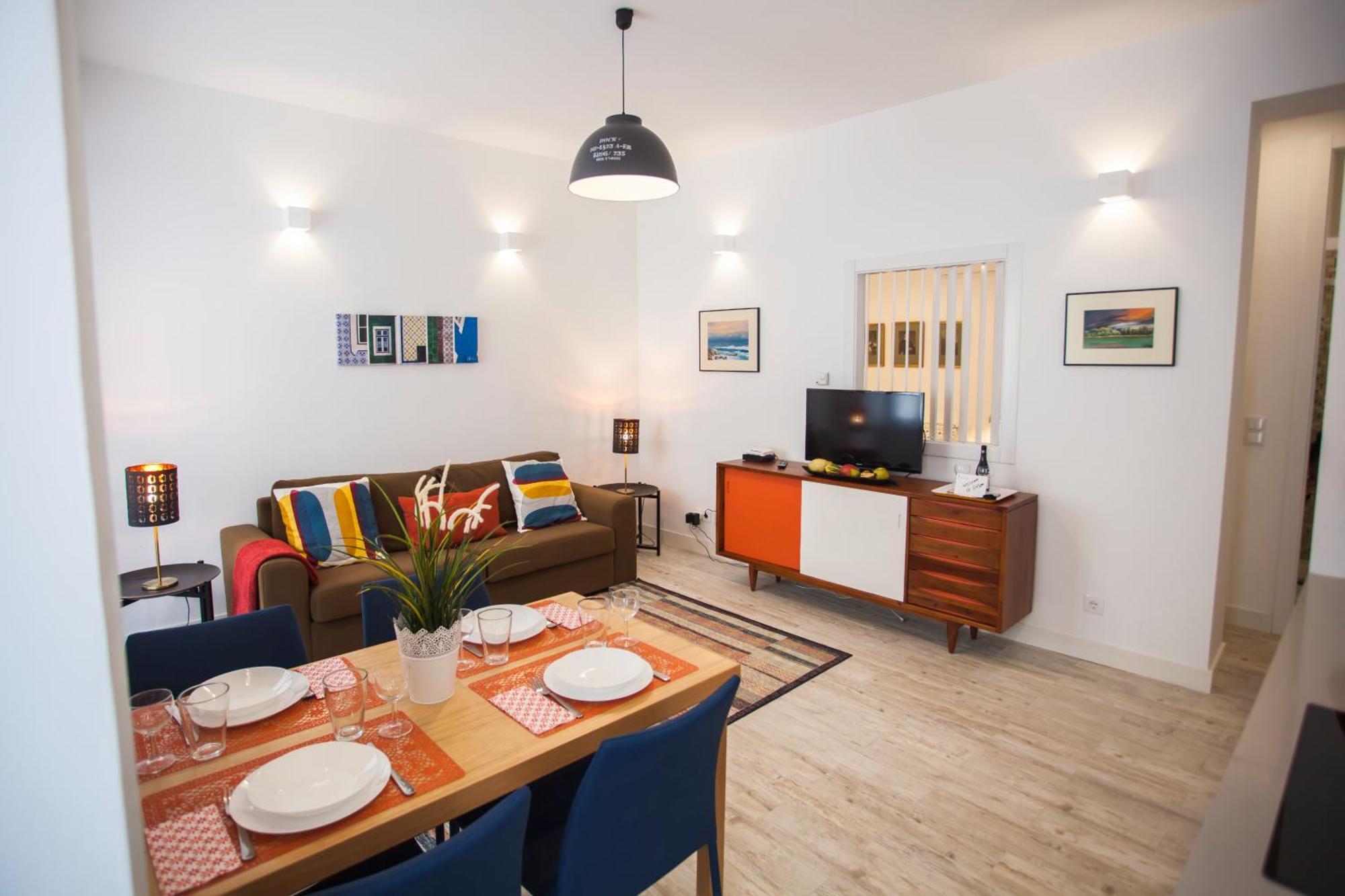 Cosy Retreat In Centre Apartment *